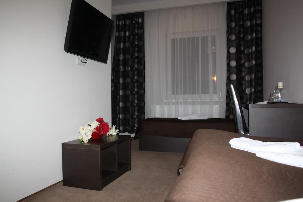 Hotel Zajazd Mazowsze Slupno Rom bilde
